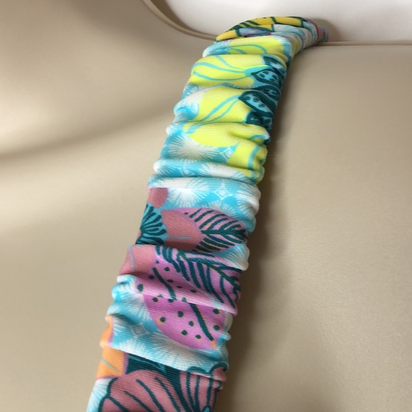 NWT Salt Cove Juniors Printed Scrunchie-Strap Bikini Top SIZE SMALL NEW WITH TAG - Picture 4 of 9